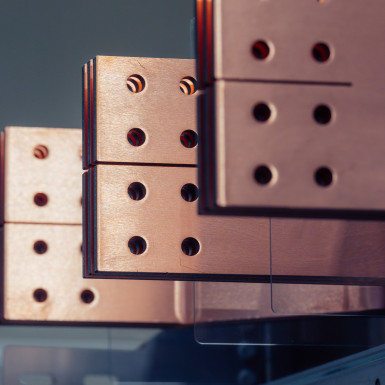 Miedź w szafach sterowniczych