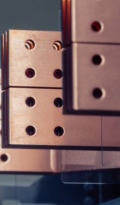 Miedź w szafach sterowniczych